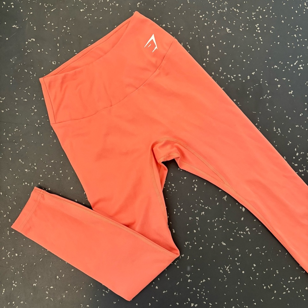 Small Gymshark Orange/Peach Leggings